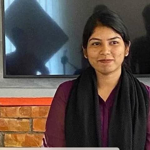 Farjana, Project Manager at 6sense HQ