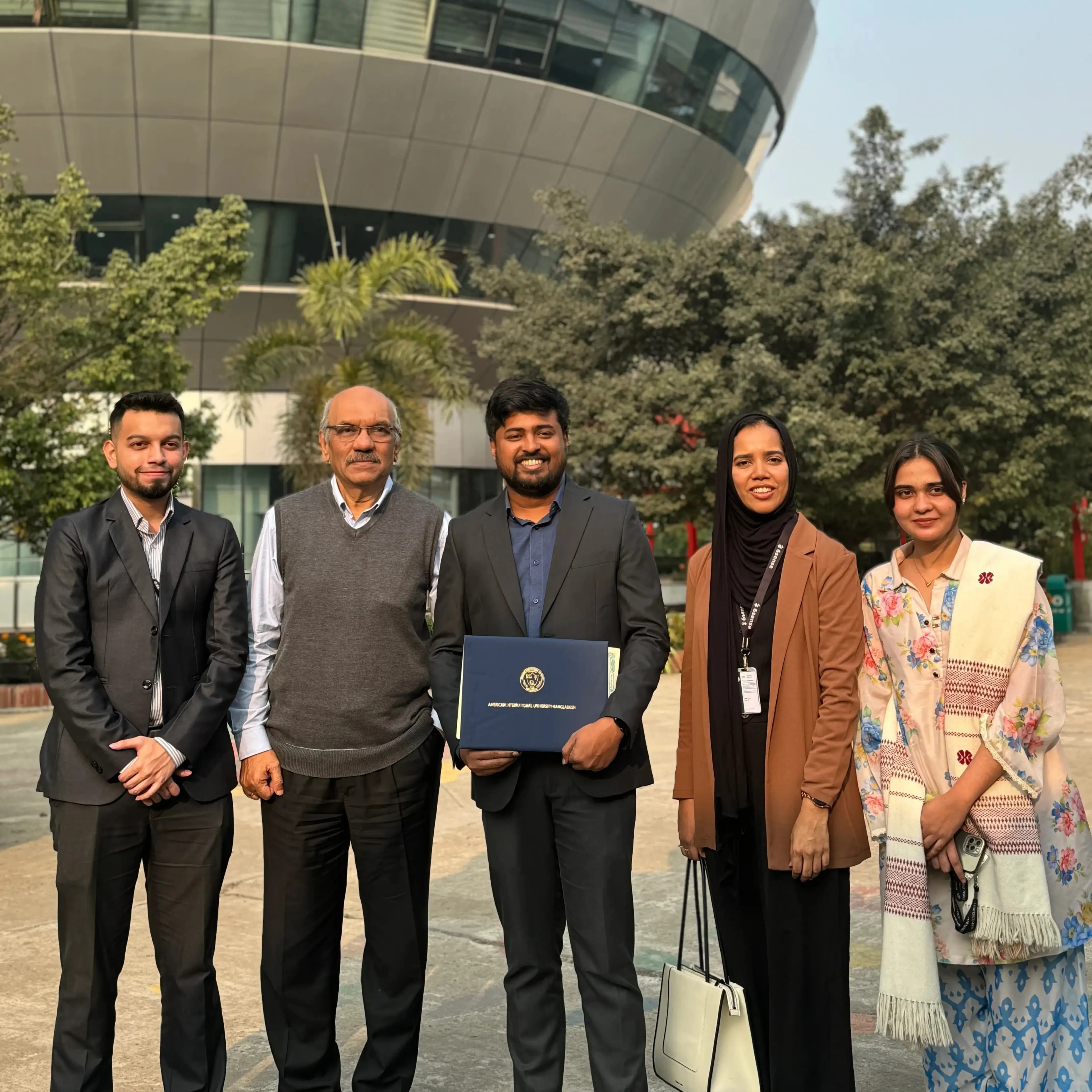 6sense HQ and AIUB representatives after the MoU signing ceremony