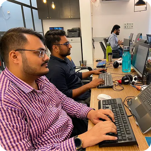 6sense HQ offshore Vue.js development team